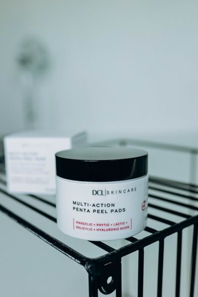 DCL Multi-Action Penta Peel 50 шт Мультифункціональні пілінг-пади для обличчя ЦБ-00035317 фото