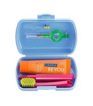 Curaprox Travel Set Blue Зубна щітка, паста та міжзубний йоршик ЦБ-00033920 фото