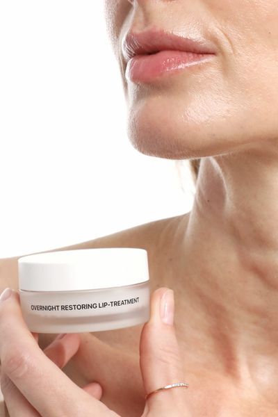 Transparent Lab Overnight Restoring Lip Treatment Відновлюючий бальзам для губ ЦБ-00041371 фото