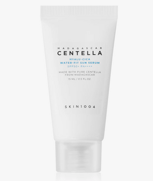 Skin1004 Madagascar Hyalu Cica SPF50+ 15ml Сонцезахисна сироватка ЦБ-00038754 фото